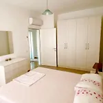 The Place 2, Qerret 골렘