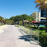 아파트 The Place 2, Qerret *