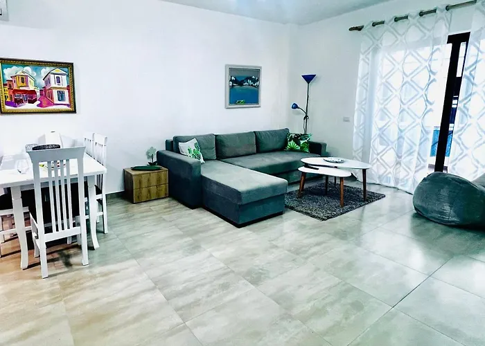 The Place 2, Qerret Appartement