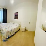 The Place 2, Qerret Appartamento *
