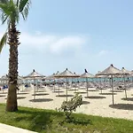 Appartamento The Place 2, Qerret *