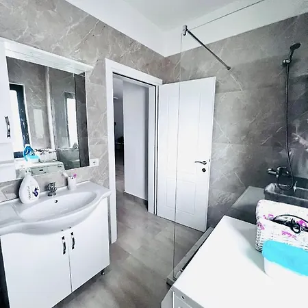 Апартаменты The Place 2, Qerret *