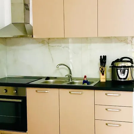 Apartment The Place 2, Qerret Golem (Tirana)