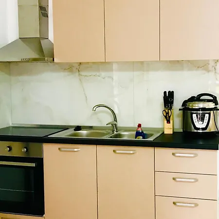 The Place 2, Qerret Apartment *
