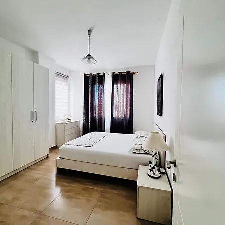 Apartamento The Place 2, Qerret